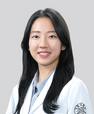 최윤서